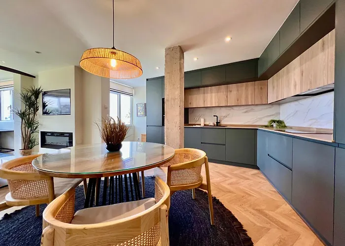 Miramar Playa De Usil * Mogro